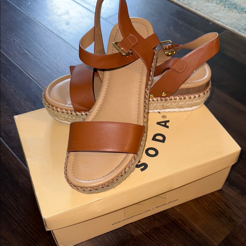 Soda Women's Brown Espadrille Sandals